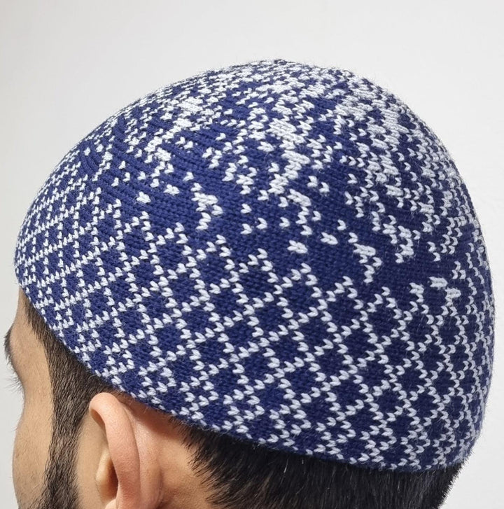 Designer woolly prayer hat - Waaw