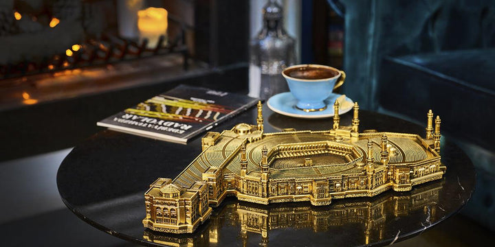 Kaba Al Masjid Al Haram Mecca Replica Gold (Medium)-theislamicshop.com