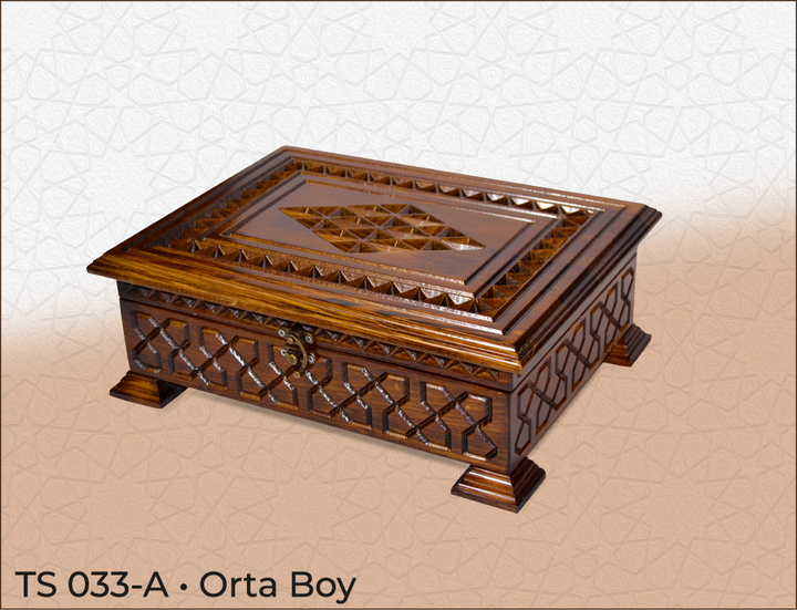 Quran Box red pine wooden TS 033-A-theislamicshop.com